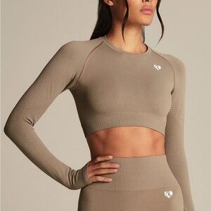Women's Best Long Sleeve Crop Top